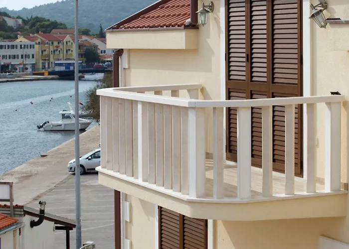 Апартаменты - Mare Тисно