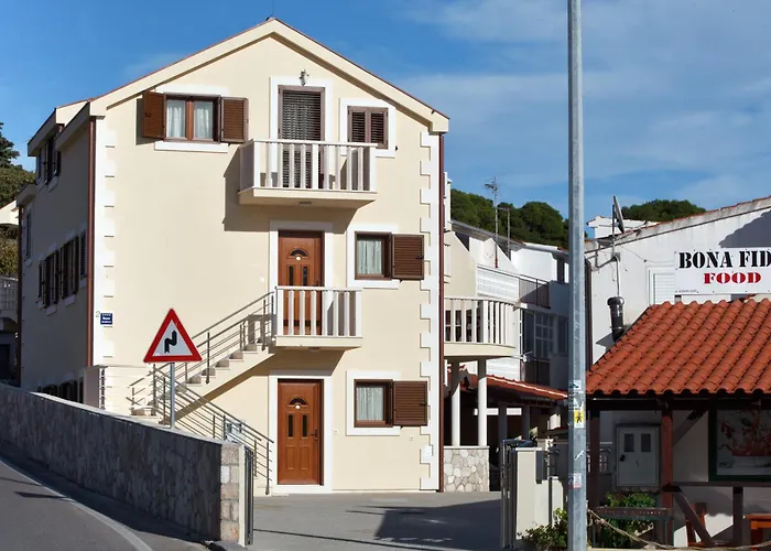 Апартаменты - Mare