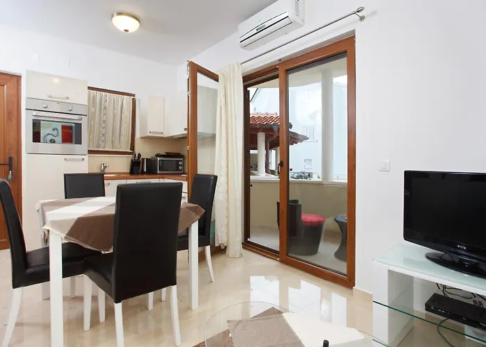 Апартаменты - Mare Тисно