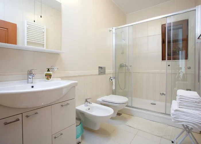 - Mare Апартаменты Тисно